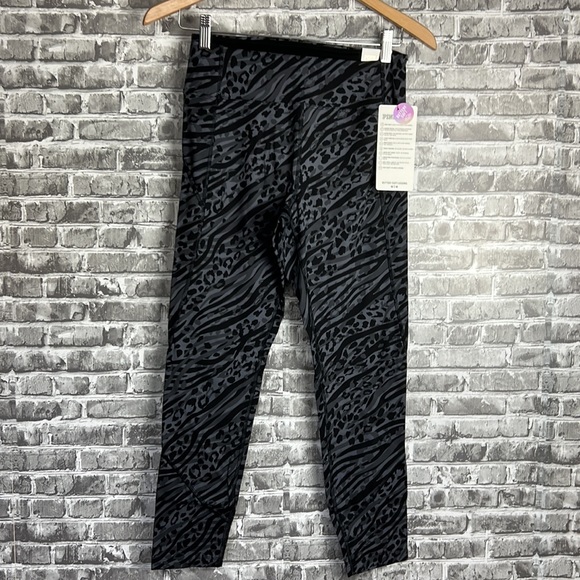 NWT PINK‎ leggings - Picture 1 of 9